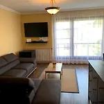 Lakeside Luxury * Zamardi