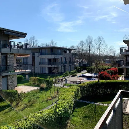 Διαμέρισμα Lakeside Luxury