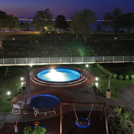 Apartmán Lakeside Luxury *