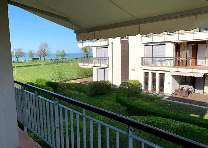 Lakeside Luxury
